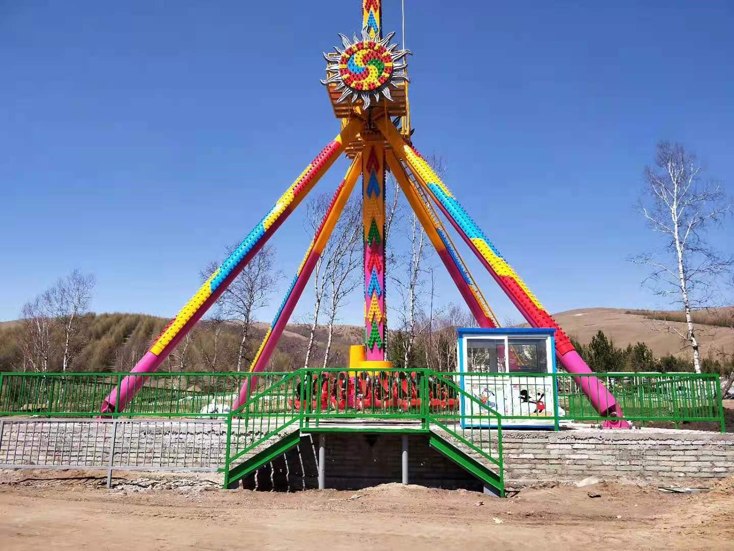 360大擺錘遊樂設備視頻